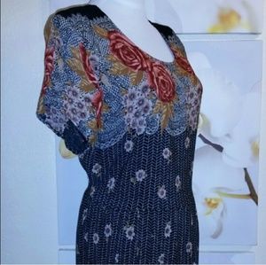 Gorgeous rayon floral dress